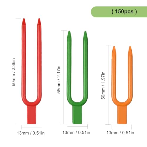 150 Pcs Reusable U-Shaped Plastic Garden pins Serve as Secure Anchor Clips for Plant cuttings, Effectively Supporting Strawberry Runners and Vines to Promote Rooting.