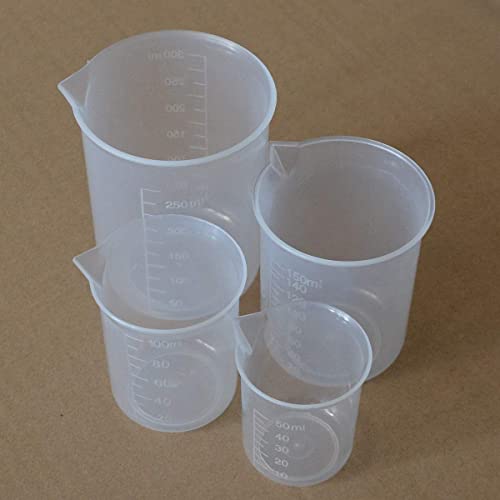 Plastic Graduated Beakers Transparent Lab Measuring Cup 50ml / 100ml /150ml /250ml Capacity 4Sizes Clear Plastic Liquid Cup Container for or Laboratory, Science Experiments