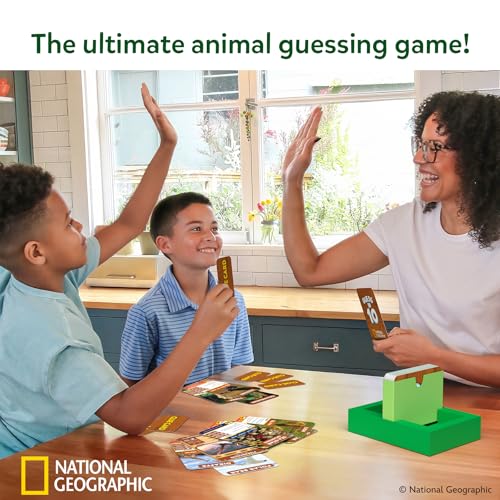 Skillmatics Guess in 10 Game – National Geographic Animals, Gift for Kids - style: 1. National Geographic
