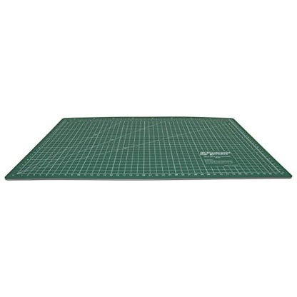 ELECTRONIX EXPRESS 5 Pack Metric 45cm x 30cm (17.71" x 11.81") Self-Healing Cutting Mat, Grid Lines Measure 40 cm x 25 cm, Green, 3mm Thick - size: 5 Pack