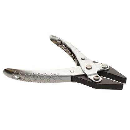 The Beadsmith Flat Nose Parallel Plier - style: Flat Nose - 140mm