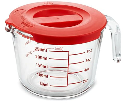NutriChef 1 Cup Glass Measuring Cup with Lid (8 oz) - Heat-Resistant Borosilicate Liquid Measure Cup with Easy-Read Scale for Cooking, Baking and Food Storage, Dishwasher and Freezer Safe - size: 1 cup with lid