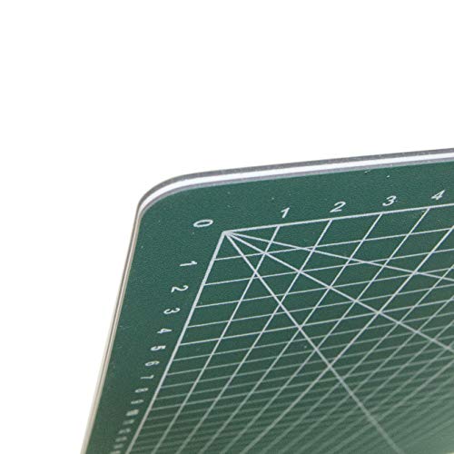 ELECTRONIX EXPRESS 5 Pack Metric 45cm x 30cm (17.71" x 11.81") Self-Healing Cutting Mat, Grid Lines Measure 40 cm x 25 cm, Green, 3mm Thick - size: 5 Pack