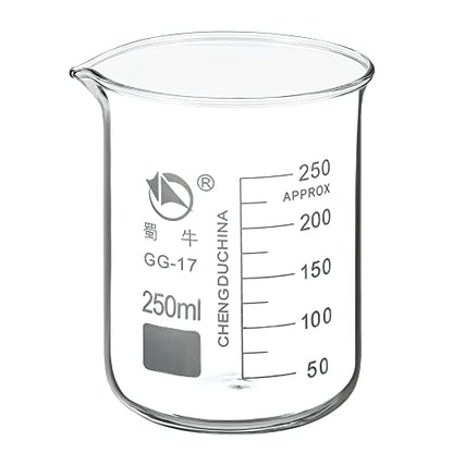 PATIKIL 250ml Low Form Glass Beaker, 3.3 Borosilicate Glass Graduated Printed Scale Measuring Cups with Spout for Kitchen Lab Liquids Transit Boiling - size: 250ml
