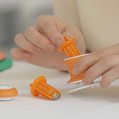 Fiskars Fabric Circle Cutter, Cut Circles in Fabric Without Tracing