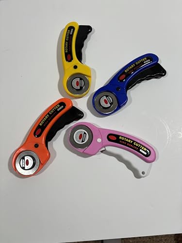 Ergonomic 45mm Rotary Cutter Comes with 5 Replacement Blades and Carrying Case (Pink) - color: Pink