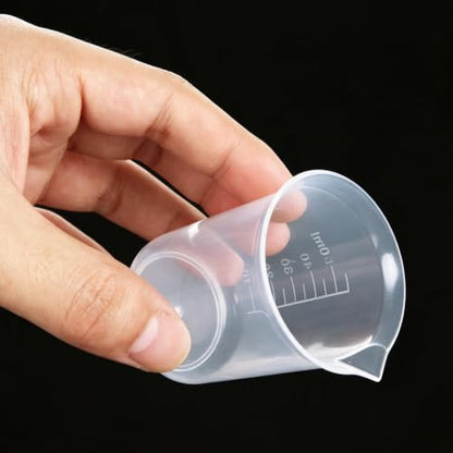 100 Pack Plastic Beakers 50ml / 1.7oz Graduations Premium Polypropylene Plastic Graduated Measuring Cups for Science Lab Equipment, Home Experiment, School Teaching Supplies Transparent
