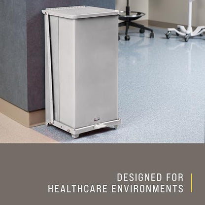Rubbermaid Commercial Products Defenders Biohazard Steel Trash Can Step-On 13 GAL Stainless Steel Hospital/Doctor's Office/Healthcare Facilities - color: Stainless Steel, size: 13G
