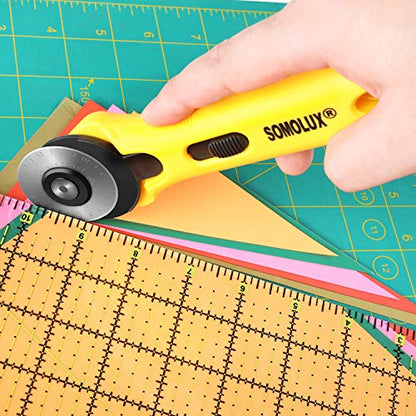 SOMOLUX 45mm Rotary Cutter with 45mm 5 Pcs Replace blades for Quilting Scrapbooking Sewing Arts Crafts, Sharp and Durable - color: Yellow 45mm Rotary Cutter