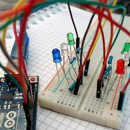 PATIKIL 7pcs Mini Breadboard Solderless Breadboard 55 Tie Points 7 Color