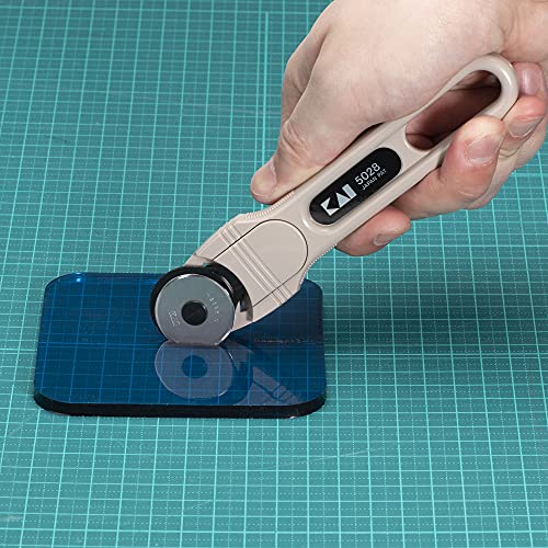 KAI Rotary Cutter 28 mm - size: 28mm