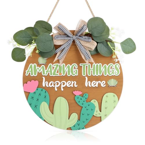 HLNIUC Amazing Things Happen Here Wooden Sign(11”x11”)3D Round Desert Cactus Door Hanger,Inspirational Classroom Teacher Wreath Hanging Plaque,Cute Cactus Front Door Wood Signs for Preschool Daycare - color: Welcome Classroom