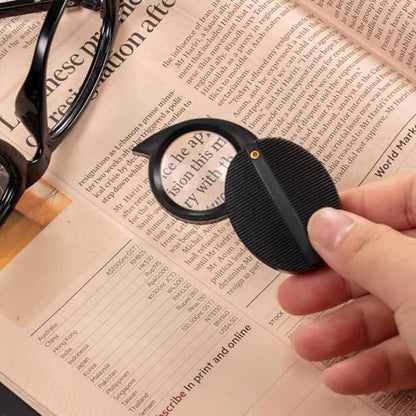 Frienda 10 Pieces 10X Folded Pocket Magnifier Mini Glass Handheld Rotating Magnifier for Reading Newspaper, Book, Magazine, Science Class, Jewelry, Hobby