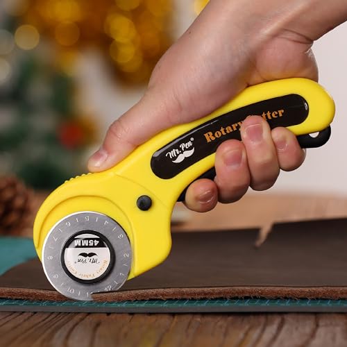 Mr. Pen- Rotary Cutter for Fabric with 1 Extra Blade, 45mm - color: Yellow