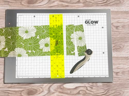 Cutterpillar Glow Premium | LED Light Board & Cutting Mat | 18" x 24" - size: 18" x 24"
