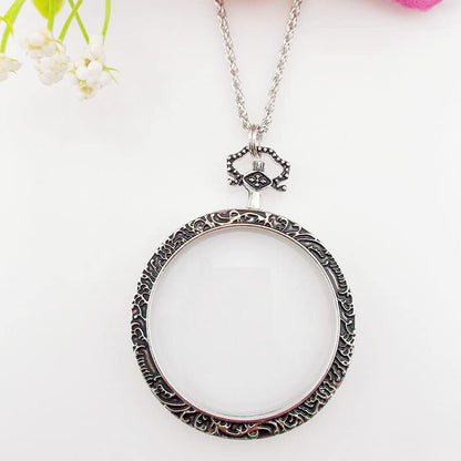 YYHSND 10X Magnifying Glass Necklace Magnifier Necklace Pendant Optical Magnifier with Chain Necklace for Library, Reading, Zooming and Jewelry (Color : Silver) - color: Silver
