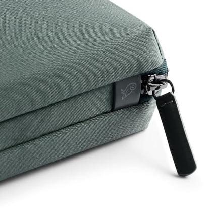 Bellroy Tech Kit Compact, Tech Accessories Organizer - Everglade - color: Everglade