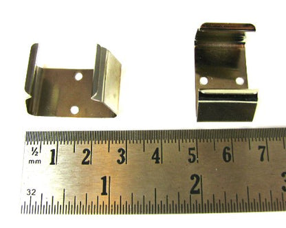 C. B. Gitty 2pc. Metal 9-Volt Battery Clips