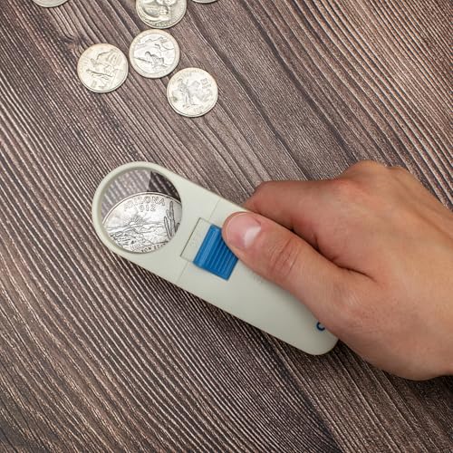 Carson Illuminated Hand Held 7x LED Lighted Aspheric Magnifier with 1.5'' Lens Diameter (SV-70),White (Pack of 1)